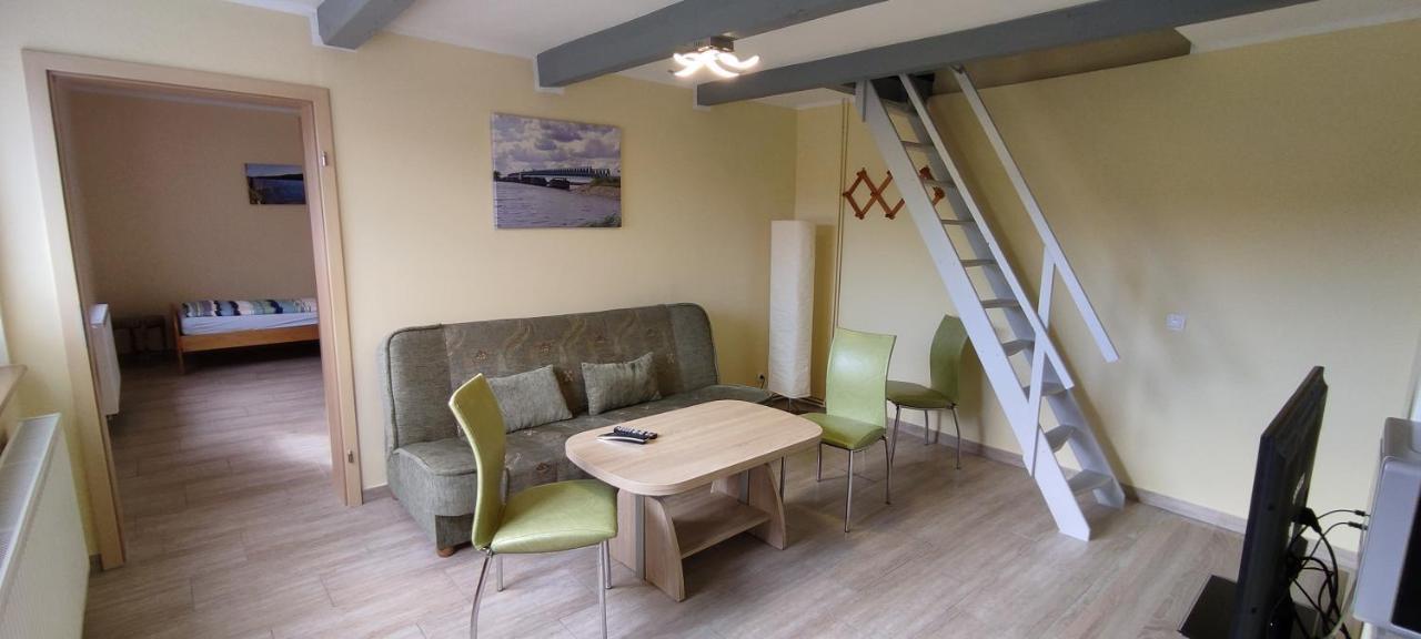Pension Lindenhof Kachlin Εξωτερικό φωτογραφία